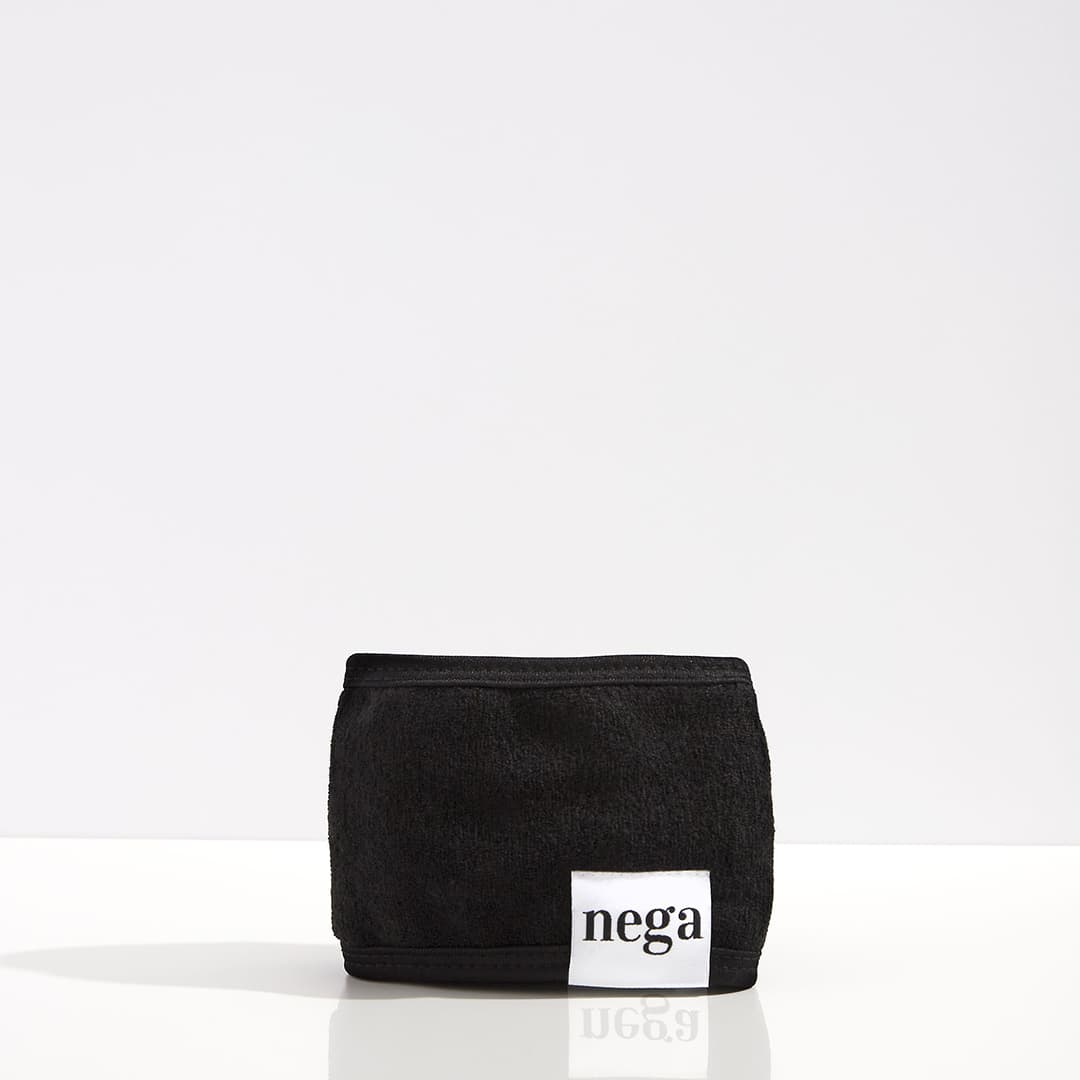 Nega čelenka – čierna